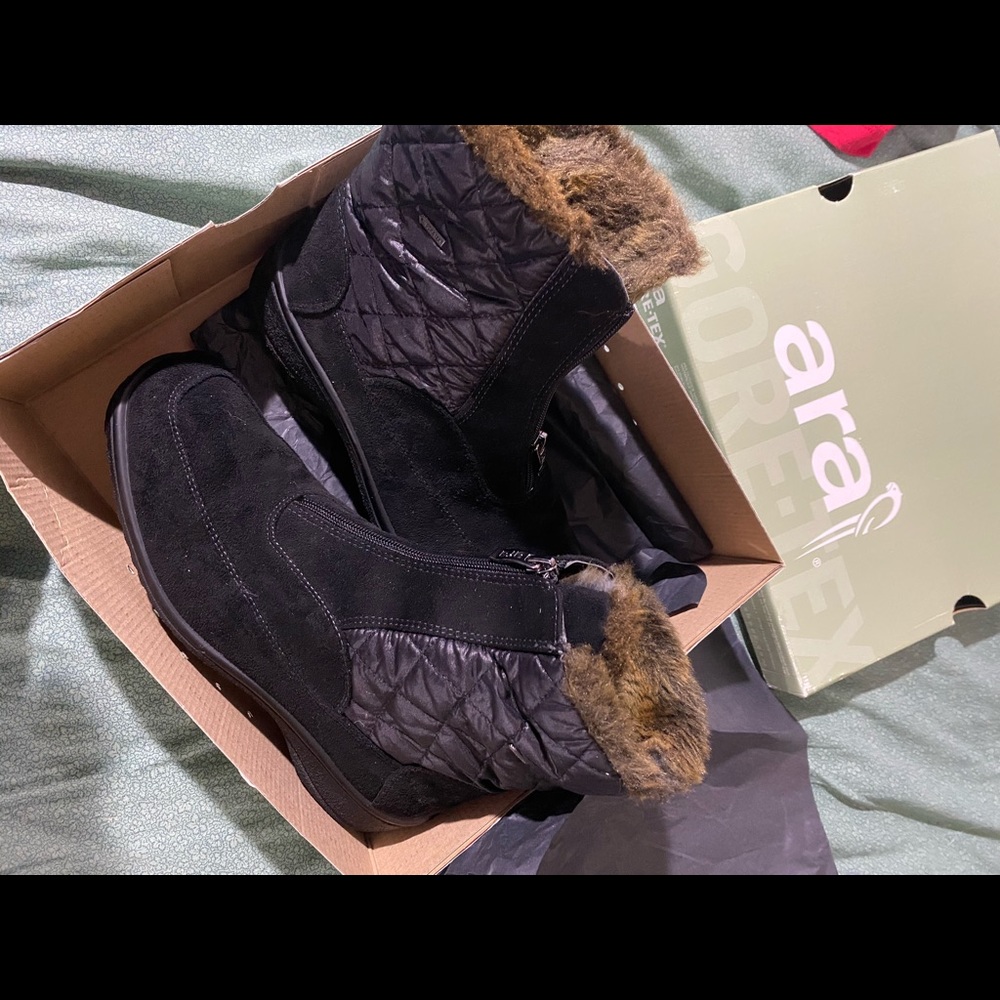 Maeko gore-Tex w/ fur